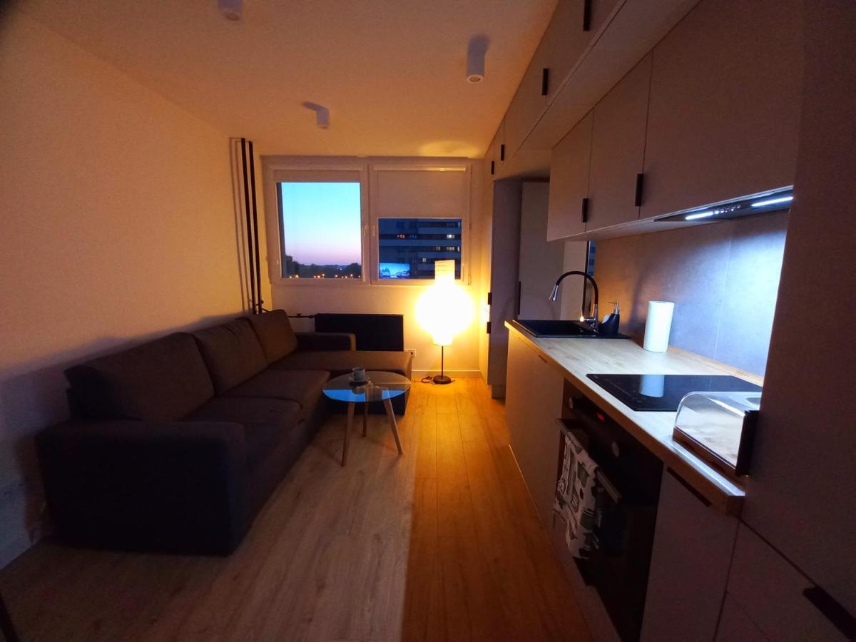 Neoapartments Lotnicza Wroclaw Exterior photo