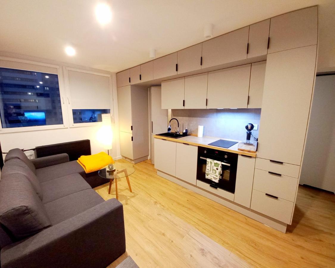 Neoapartments Lotnicza Wroclaw Exterior photo